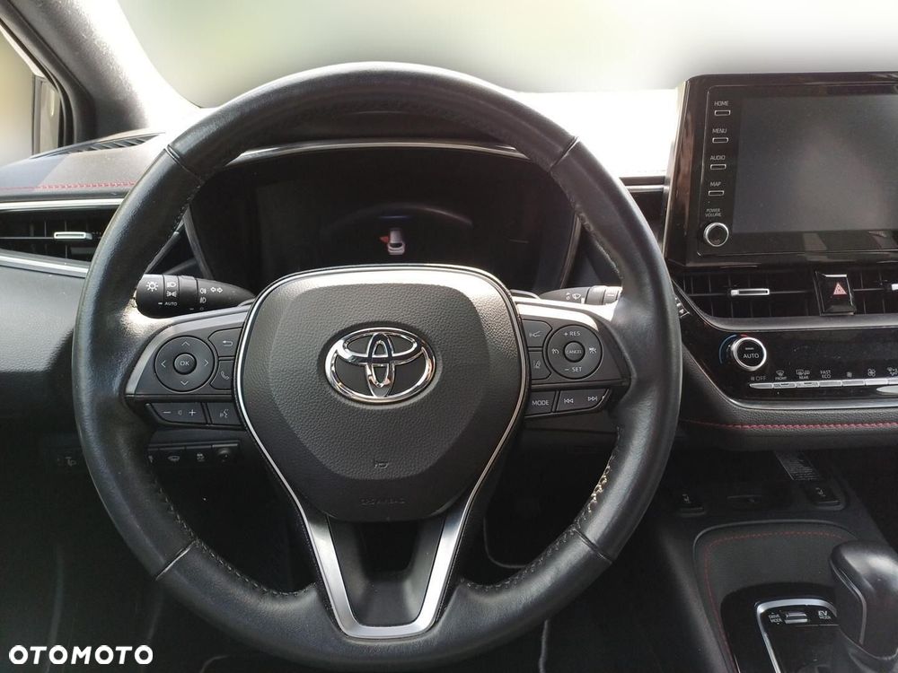 Toyota Corolla - 16