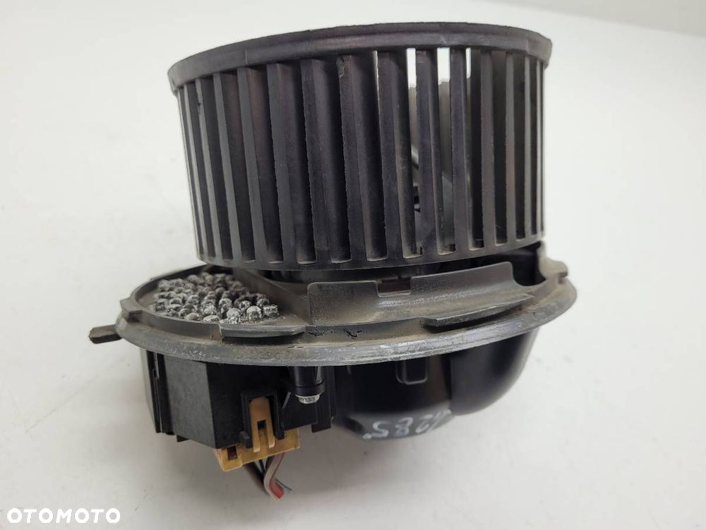 WENTYLATOR DMUCHAWA NAWIEWU AUDI A3 8P EUROPA - 4