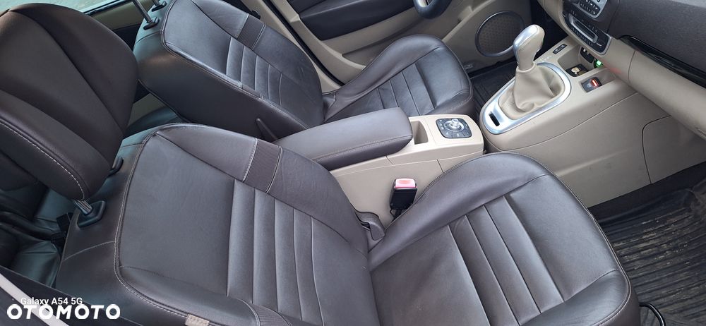 Renault Scenic 2.0 16V 140 CVT Bose Edition - 14