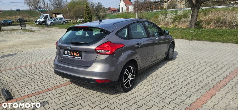 Ford Focus - 4