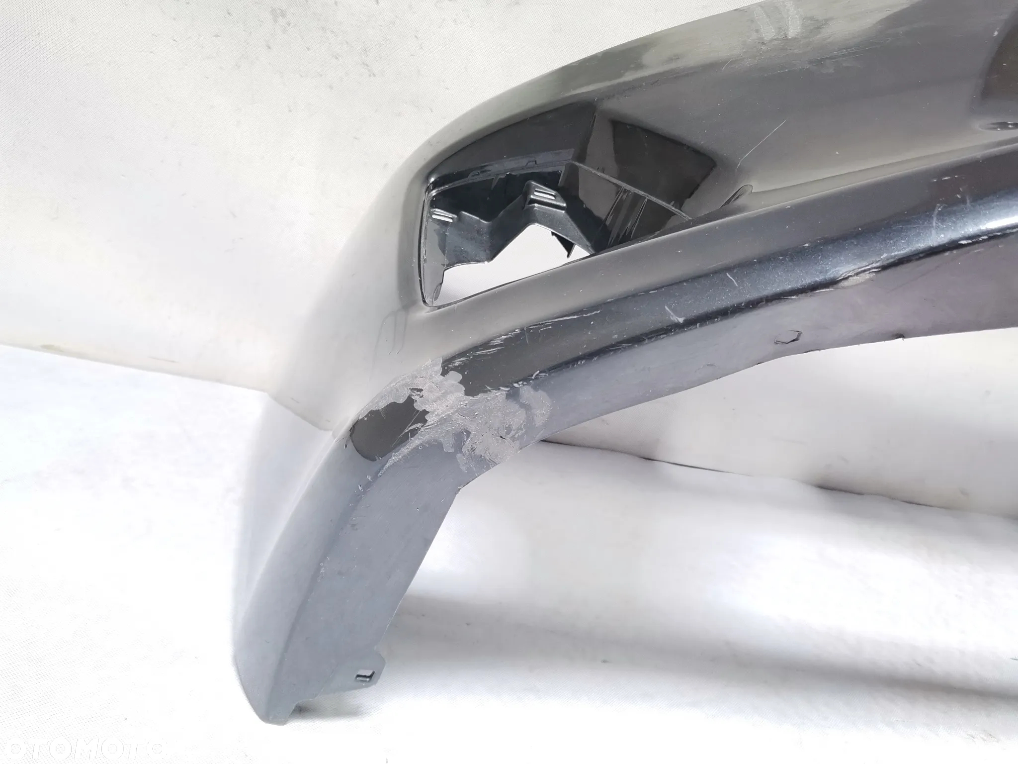Zderzak Przód Przedni TOYOTA COROLLA E15 Lift 10-13 - 10