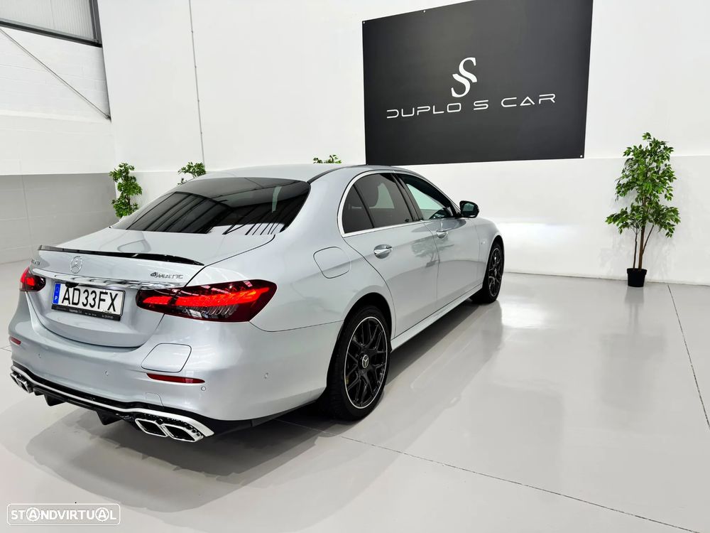 Mercedes-Benz E 300 de AMG Line 4Matic - 15