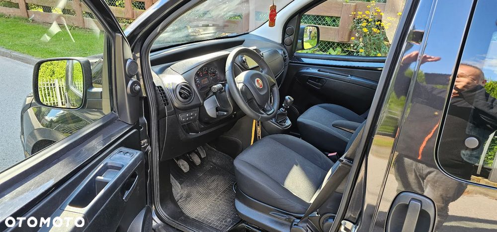 Fiat Qubo 1.4 8V Lounge - 17