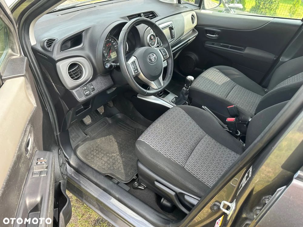 Toyota Yaris 1.33 VVT-i Edition 2014 - 19