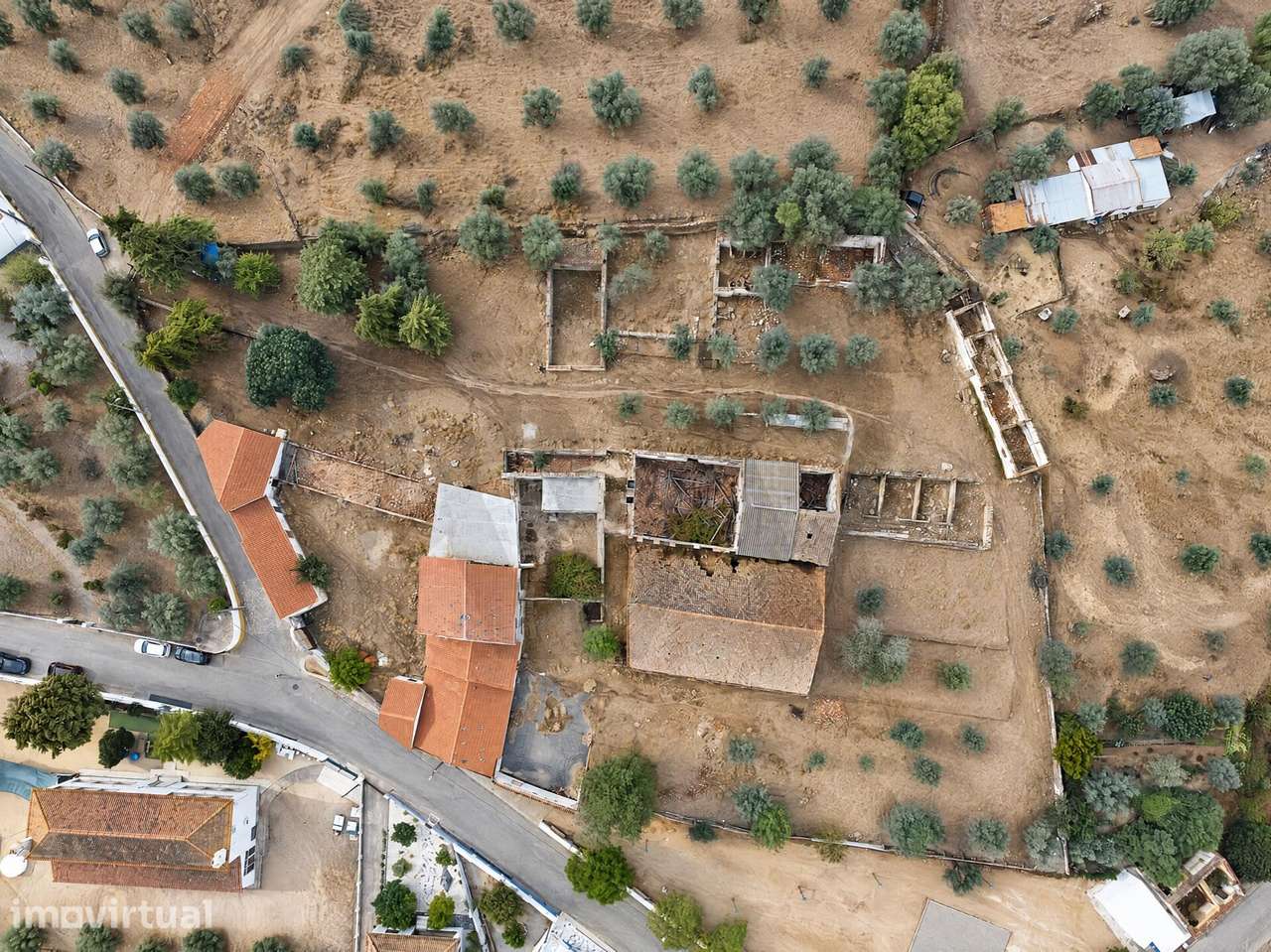 Um sonho por construir no Alentejo - Quinta - Veiros, Estremoz - Grande imagem: 4/43