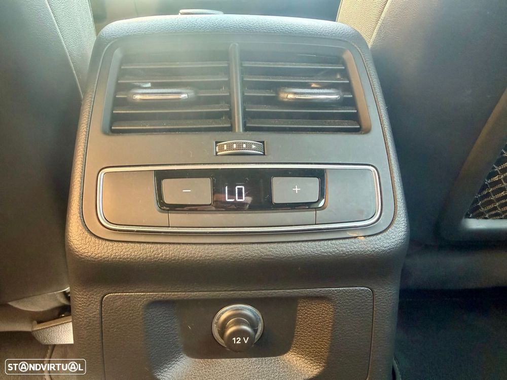 Audi A4 40 TDI S line S tronic - 21