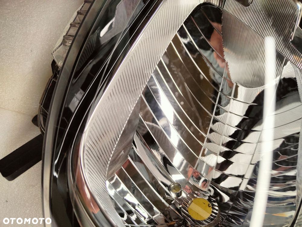 renault kangoo iii lift lampa zw ciemna prawy przód 260601525r - 3