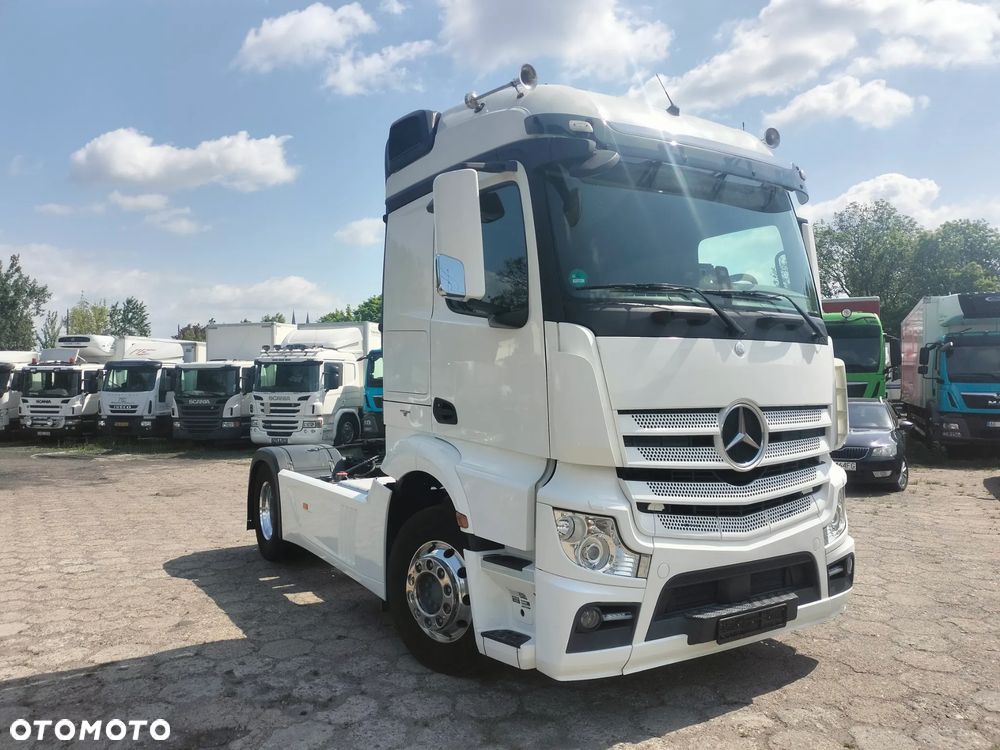 Mercedes-Benz Actros - 6