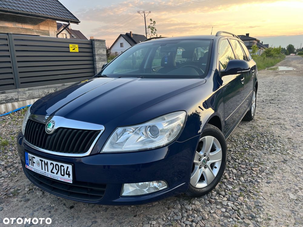 Skoda Octavia 2.0 TDI DSG Elegance - 1