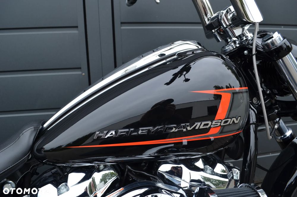 Harley-Davidson FXSB Breakout - 12