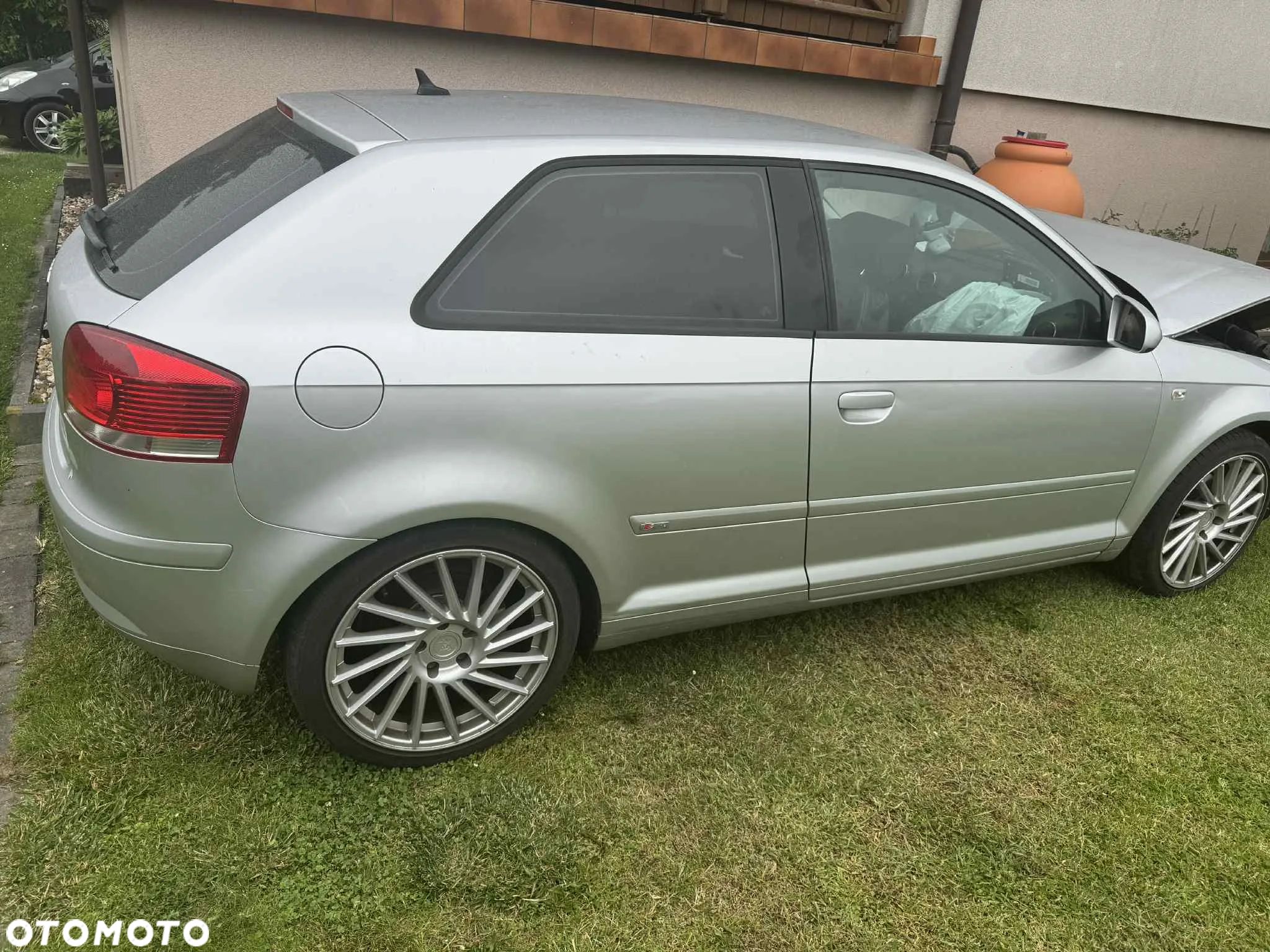 Audi A3 2.0 FSI Ambition - 1