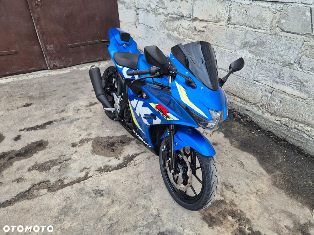 Suzuki GSX-R - 3