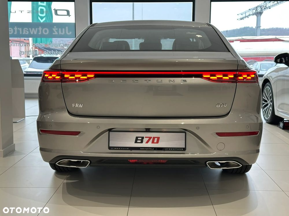 Bestune B70 - 5