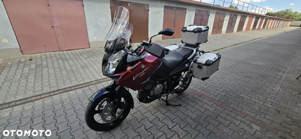 Suzuki V-STROM - 1
