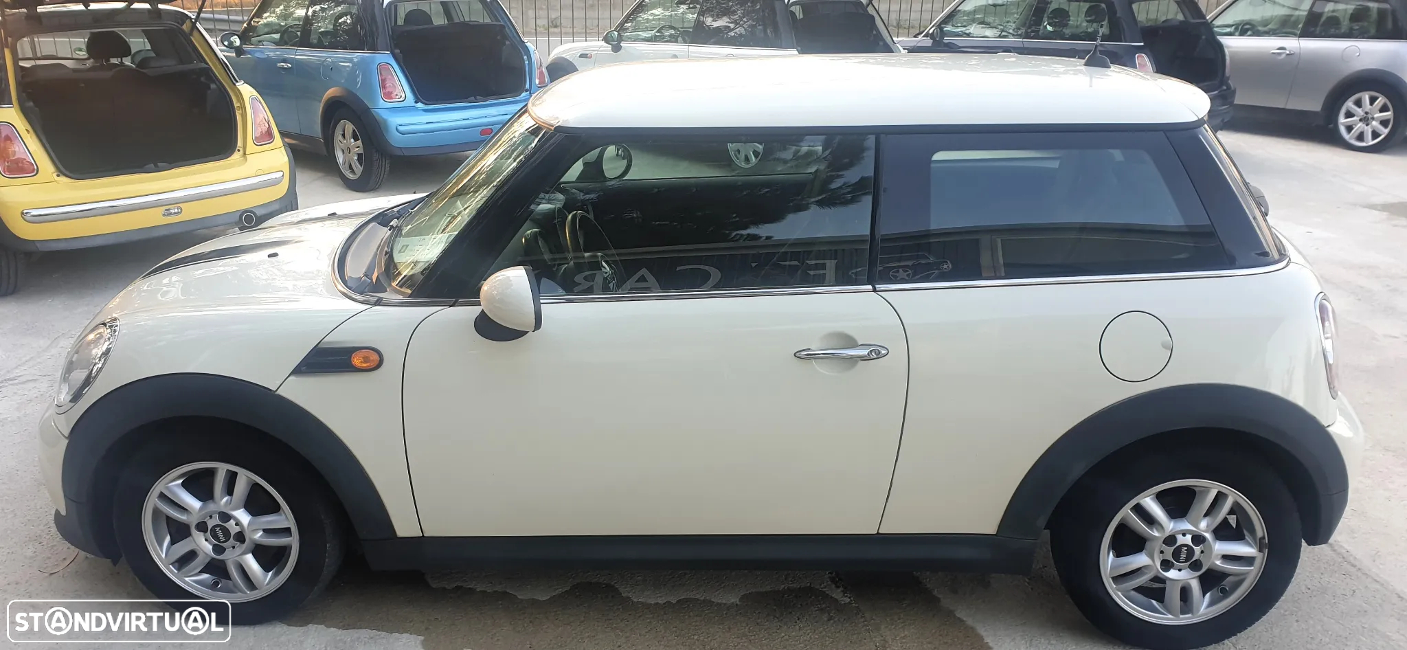 MINI 3 Portas One D - 8