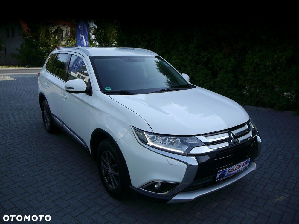Mitsubishi Outlander - 4