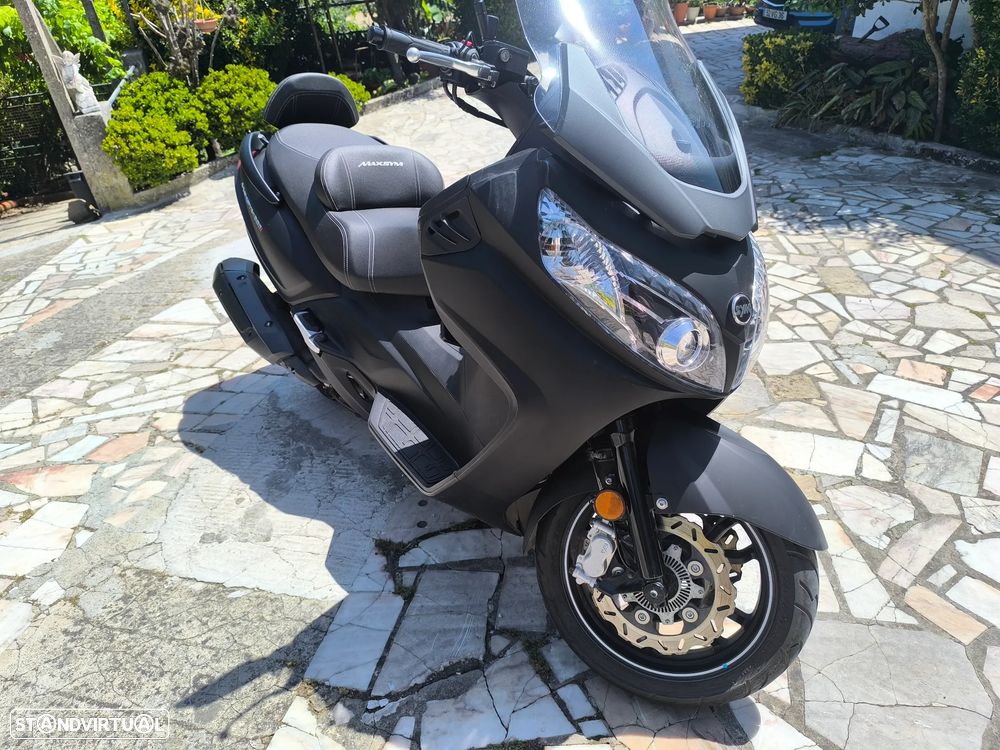 Sym MAXSYM - 1