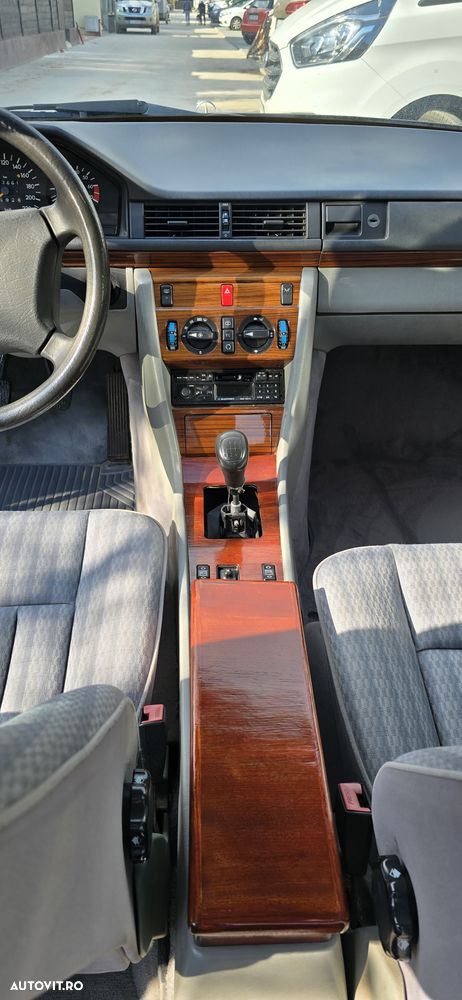 Mercedes-Benz W124 - 8
