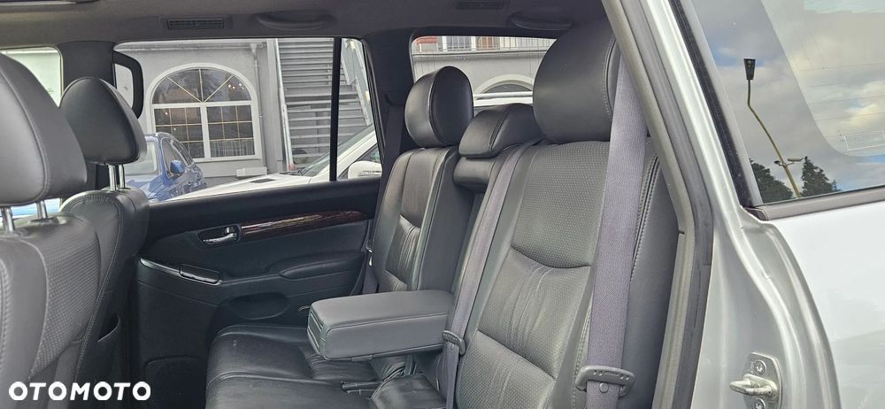 Toyota Land Cruiser 3.0 D Sol - 23