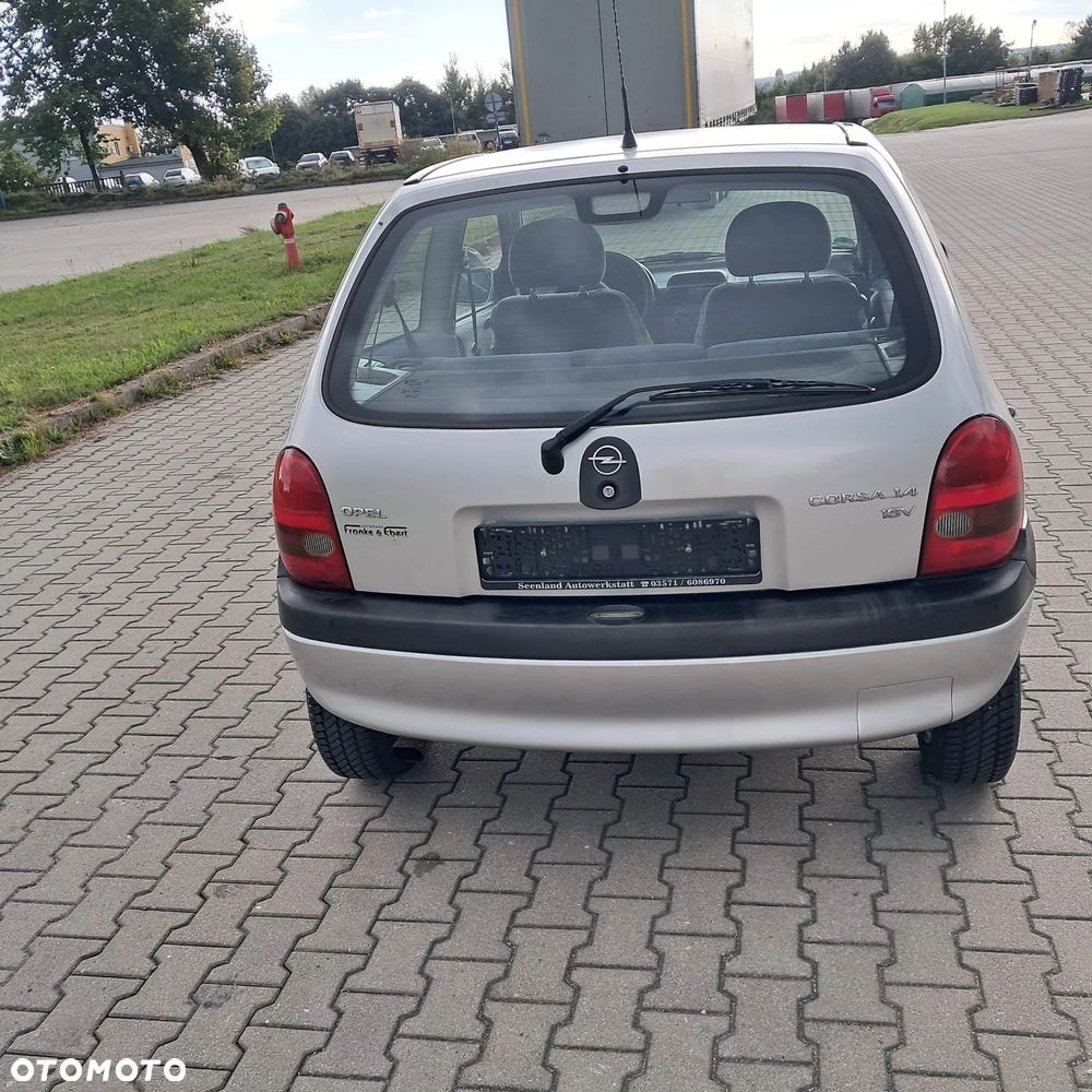 Opel Corsa - 21