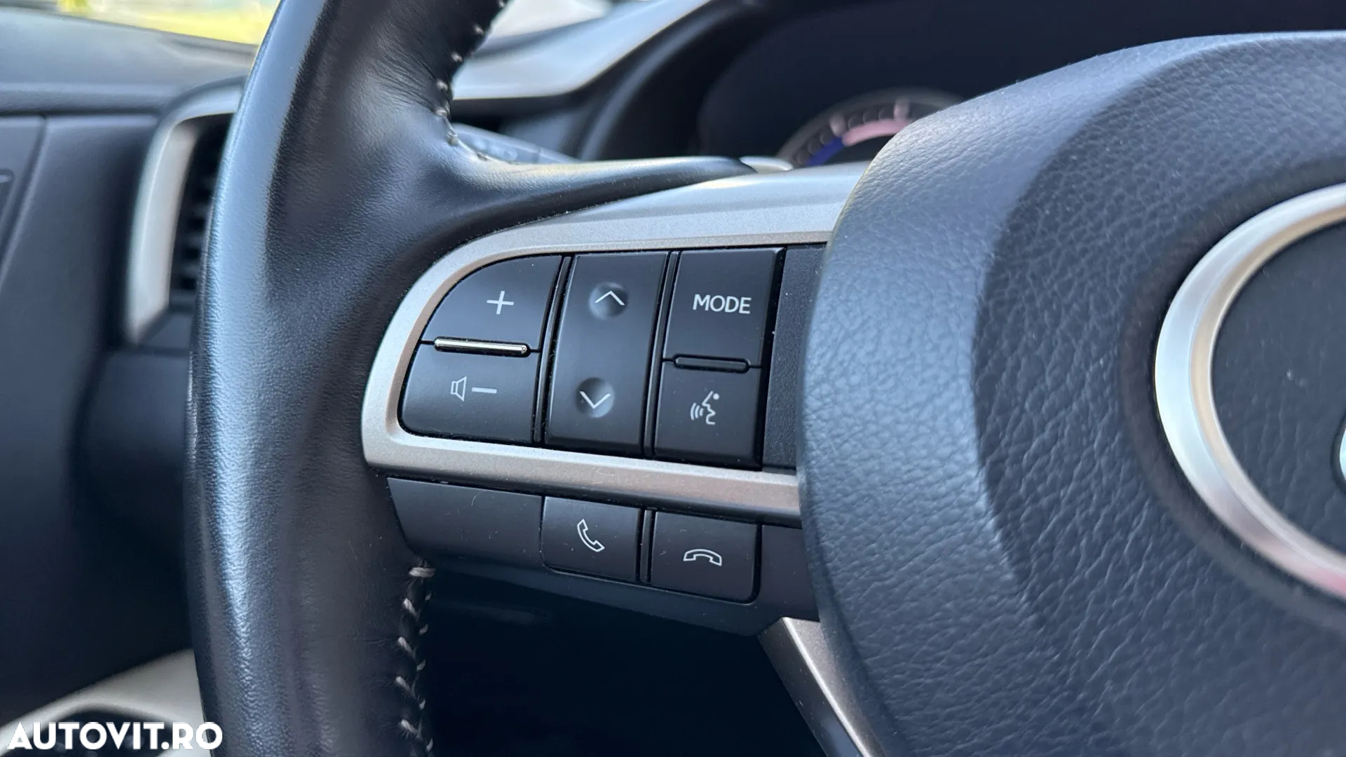 Lexus Seria RX 450h AWD Luxury Panorama - 38