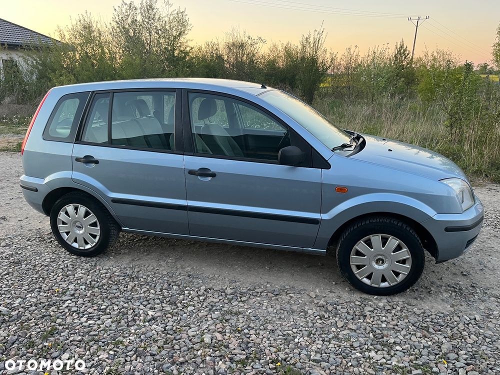 Ford Fusion 1.25 Fun X - 13