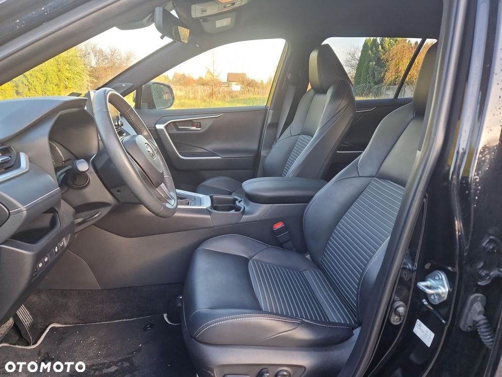 Toyota RAV4 2.5 Hybrid Black Edition by JBL 4x2 - 7