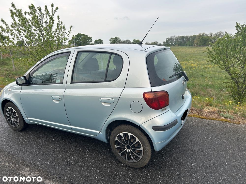 Toyota Yaris 1.3 Luna - 2