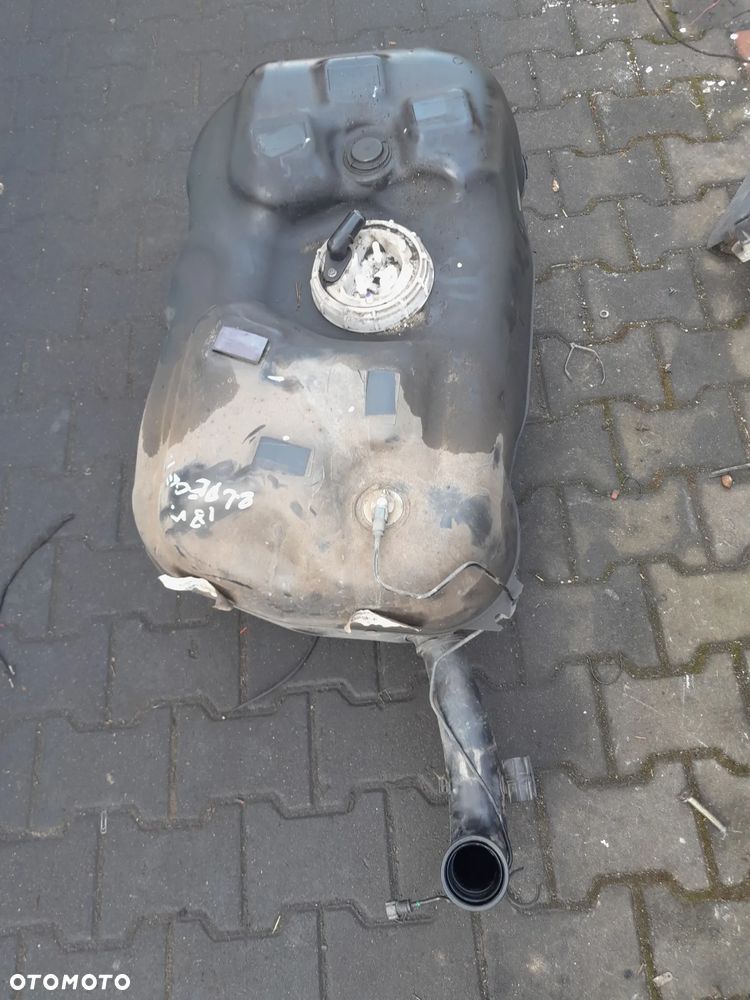 Zbiornik paliwa z pompą Peugeot Boxer 2.0 BlueHDI 16r - 1