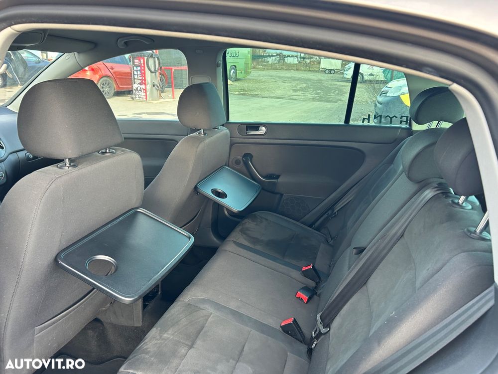 Volkswagen Golf Plus 1.6 TDI DPF BMT Highline DSG - 18