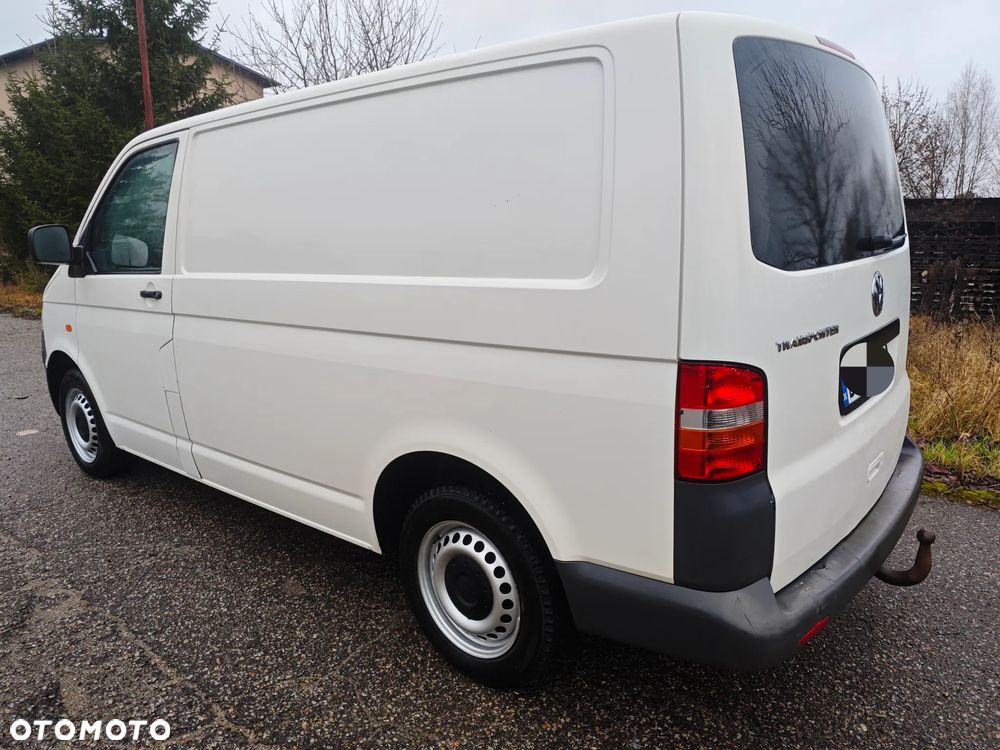 Volkswagen TRANSPORTER T5 - 2