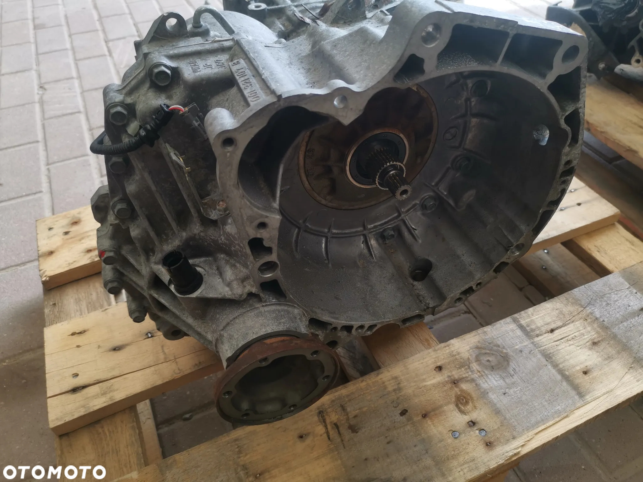 Volkswagen Polo IV 9N3 Automatyczna skrzynia biegów 001321107B - 2