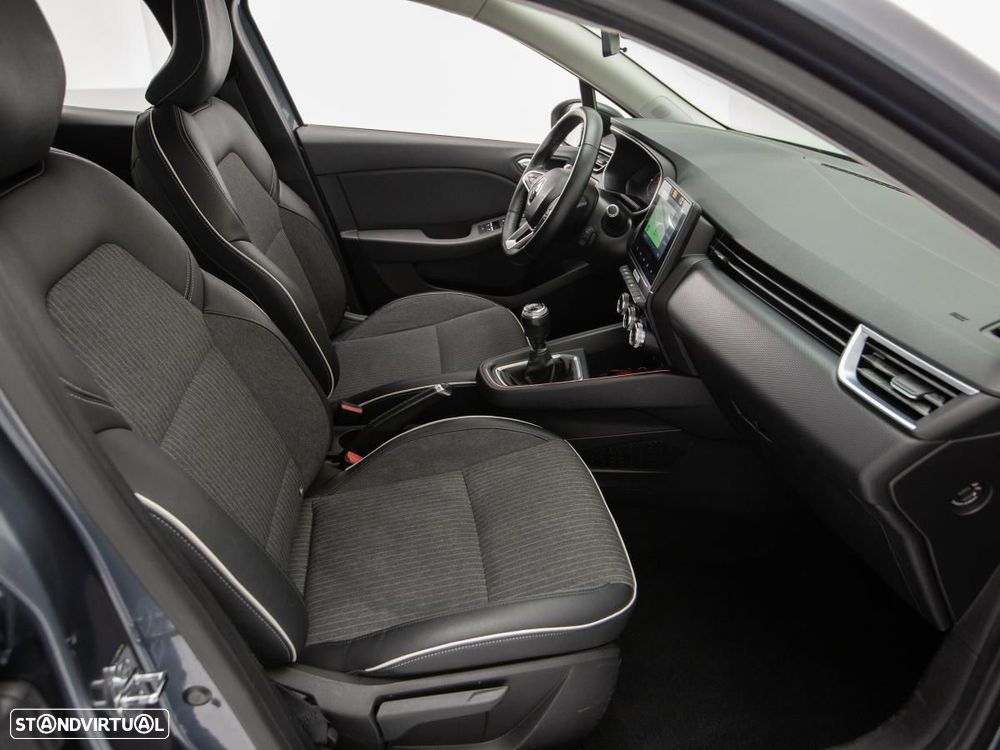 Renault Clio TCe 100 INTENS - 9