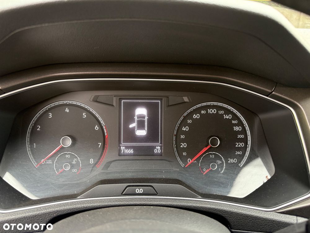 Volkswagen T-Roc 1.5 TSI ACT Style - 8