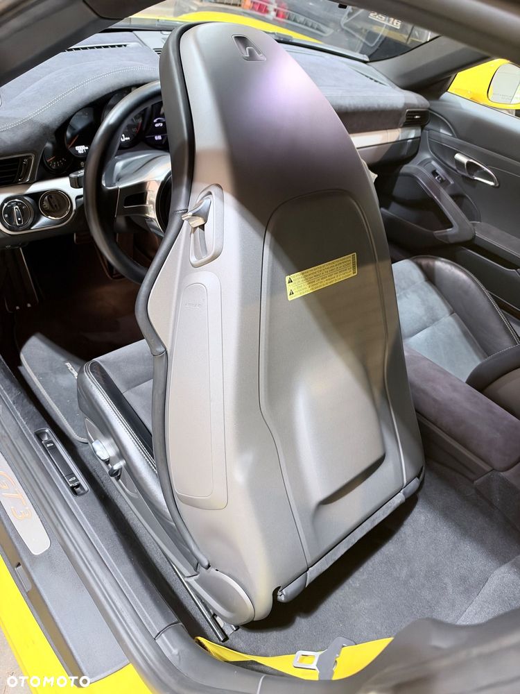 Porsche 911 GT3 - 19