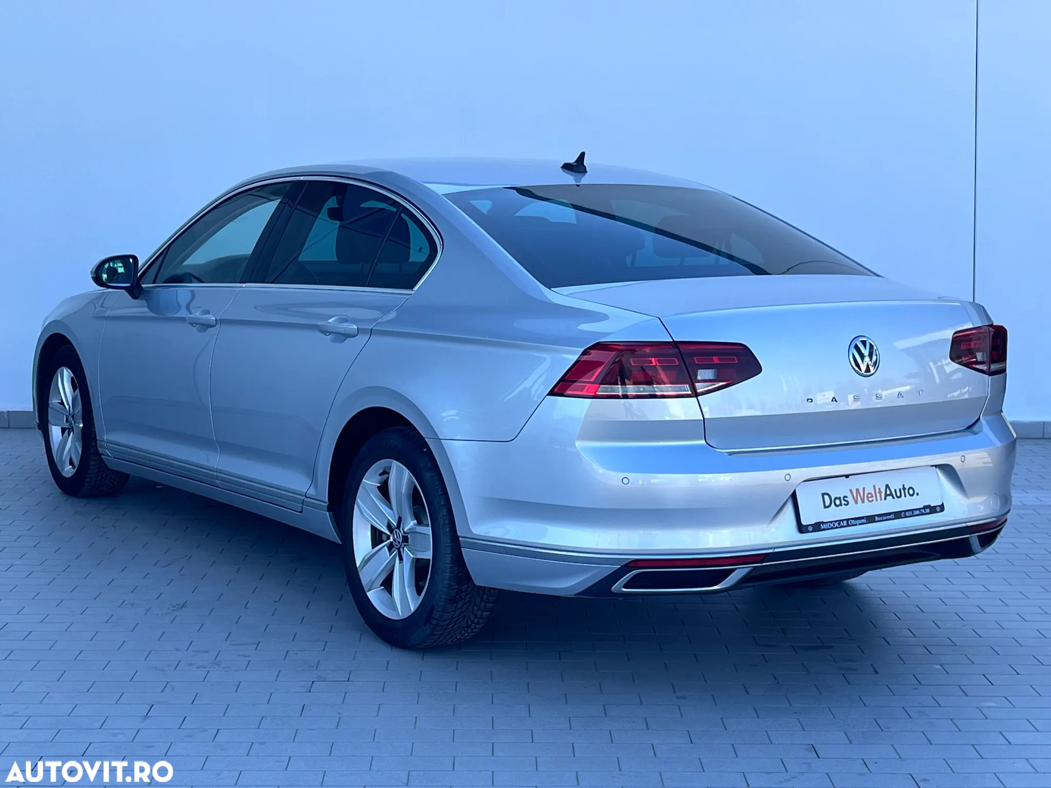 Volkswagen Passat Variant 2.0 TDI DSG Highline - 4