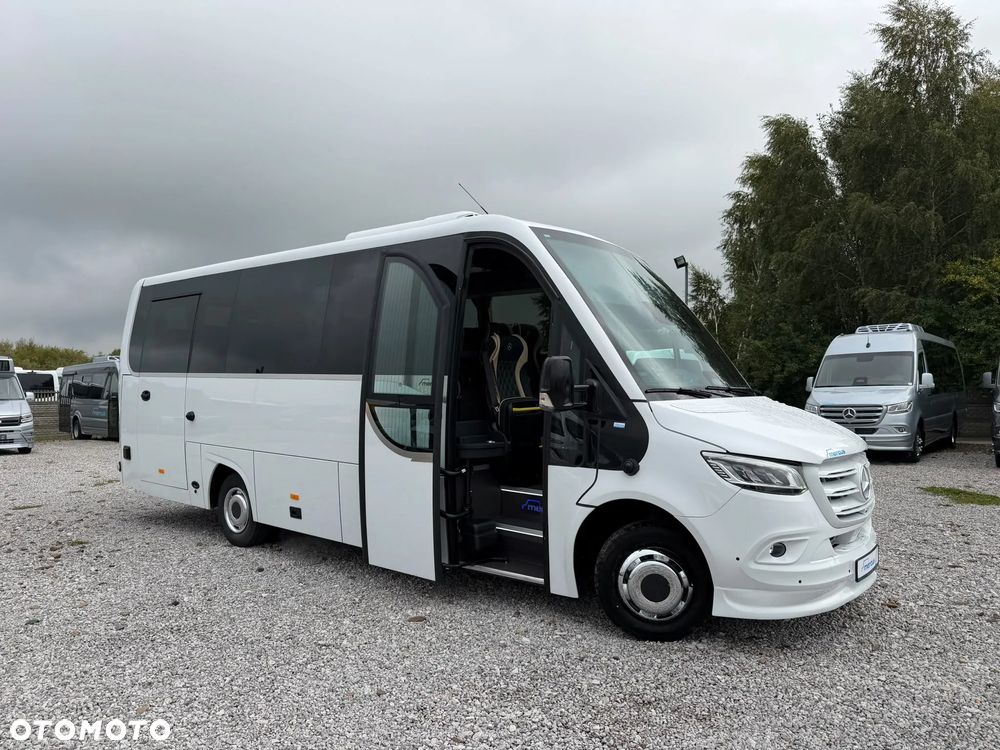 Mercedes-Benz Sprinter 519 - 16