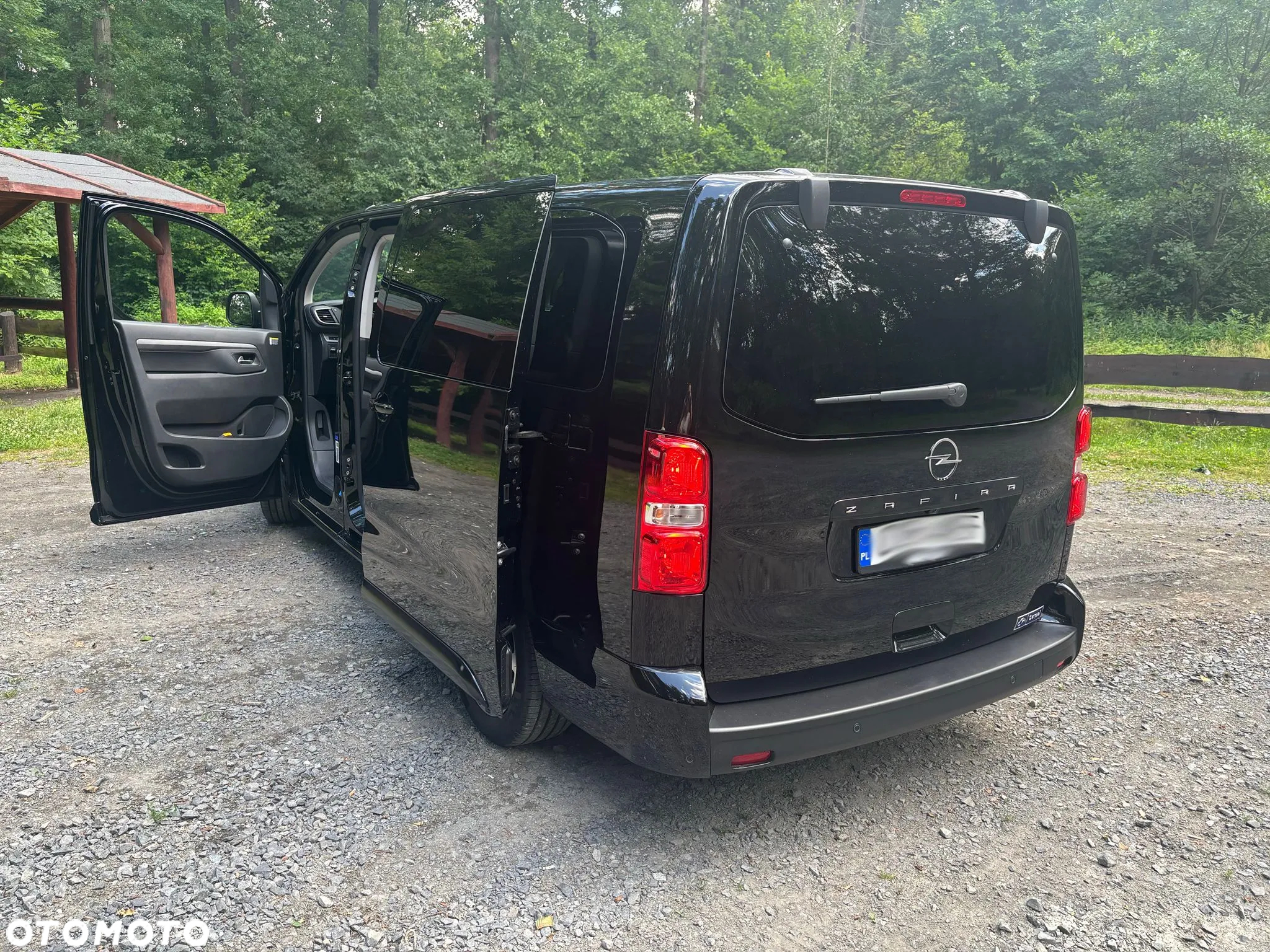 Opel Vivaro - 31