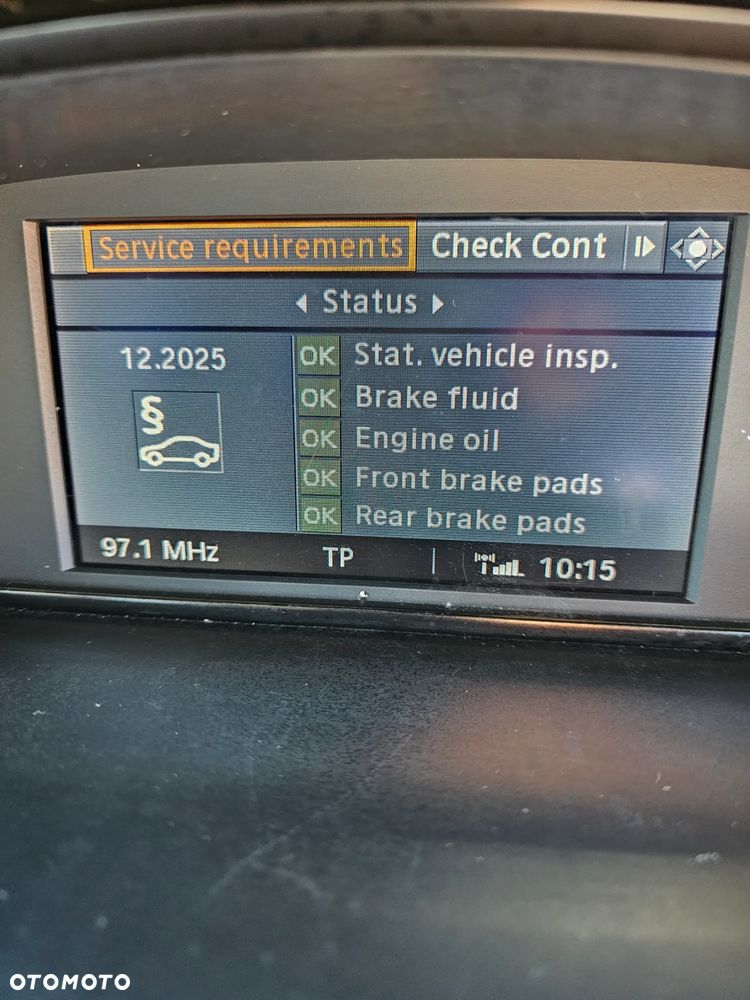 BMW Seria 5 520d Touring - 30