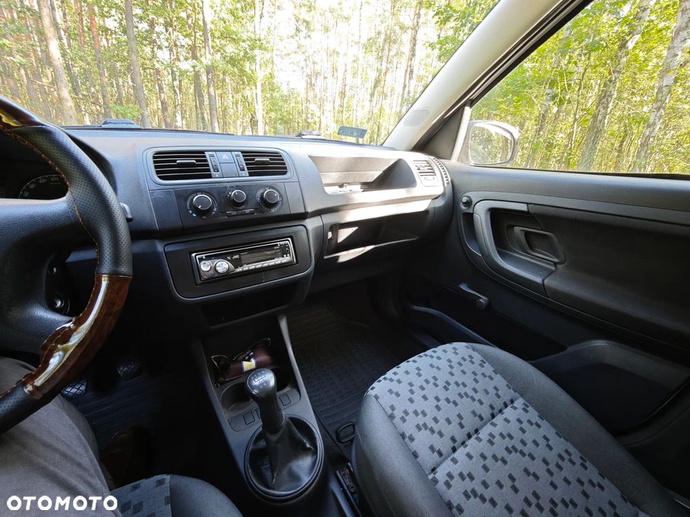 Skoda Praktik - 11