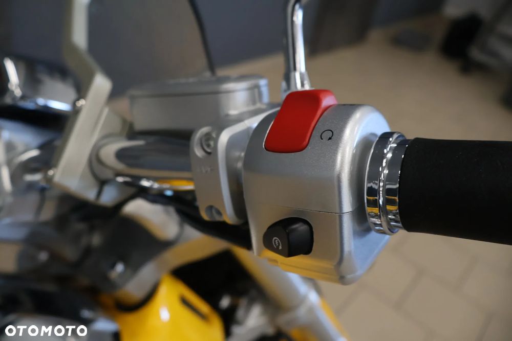 Suzuki Intruder - 26