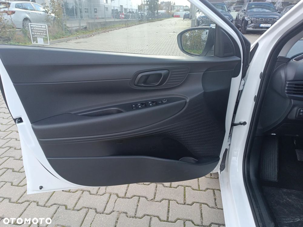 Hyundai i20 1.2 Modern - 10