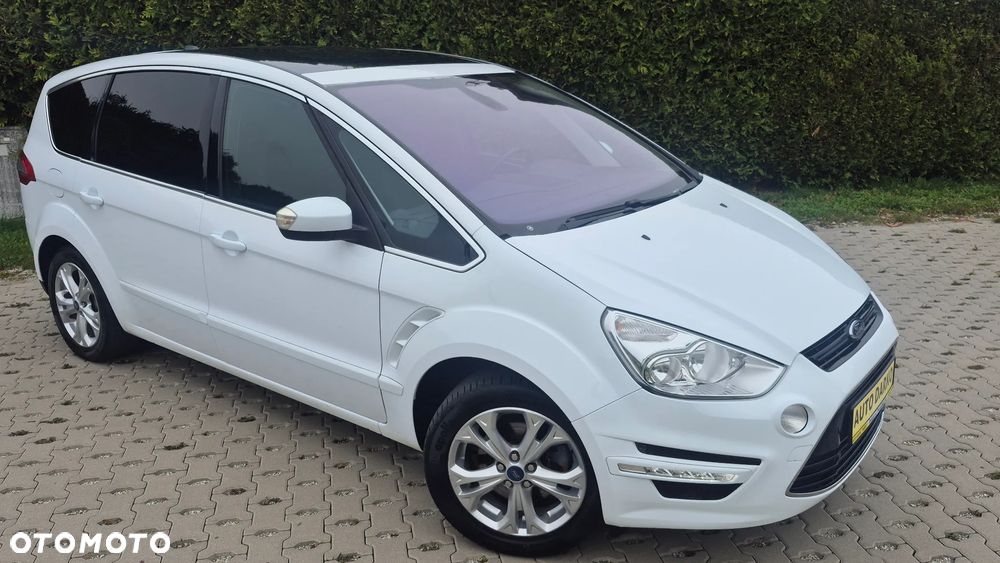 Ford S-Max - 32