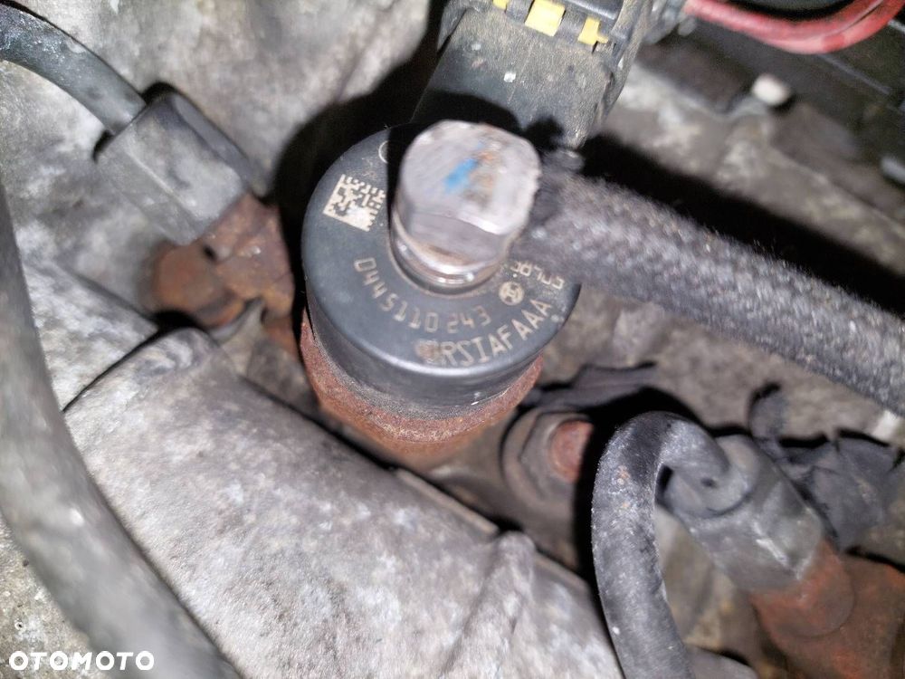 SILNIK DIESEL + POMPA WTRYSKI TURBO FIAT CROMA II 1.9 JTD 939A2000 - 3