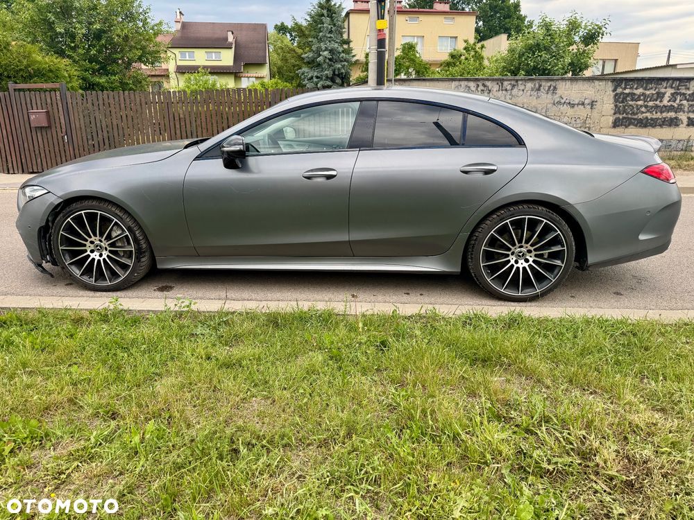 Mercedes-Benz CLS - 6