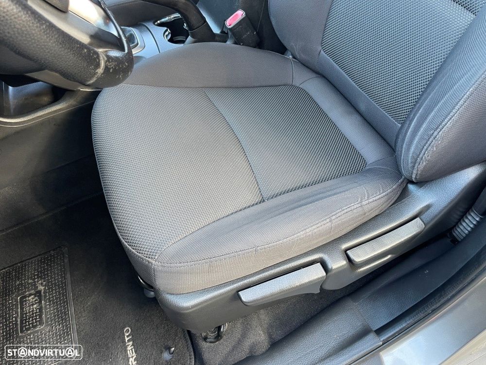 Kia Sorento 2.2 CRDi EX - 24