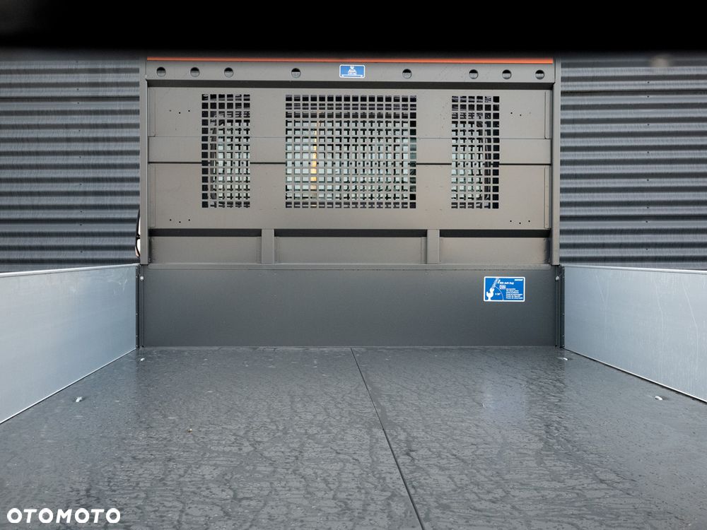 Iveco Daily 35C18H wywrotka fabryczna - 10