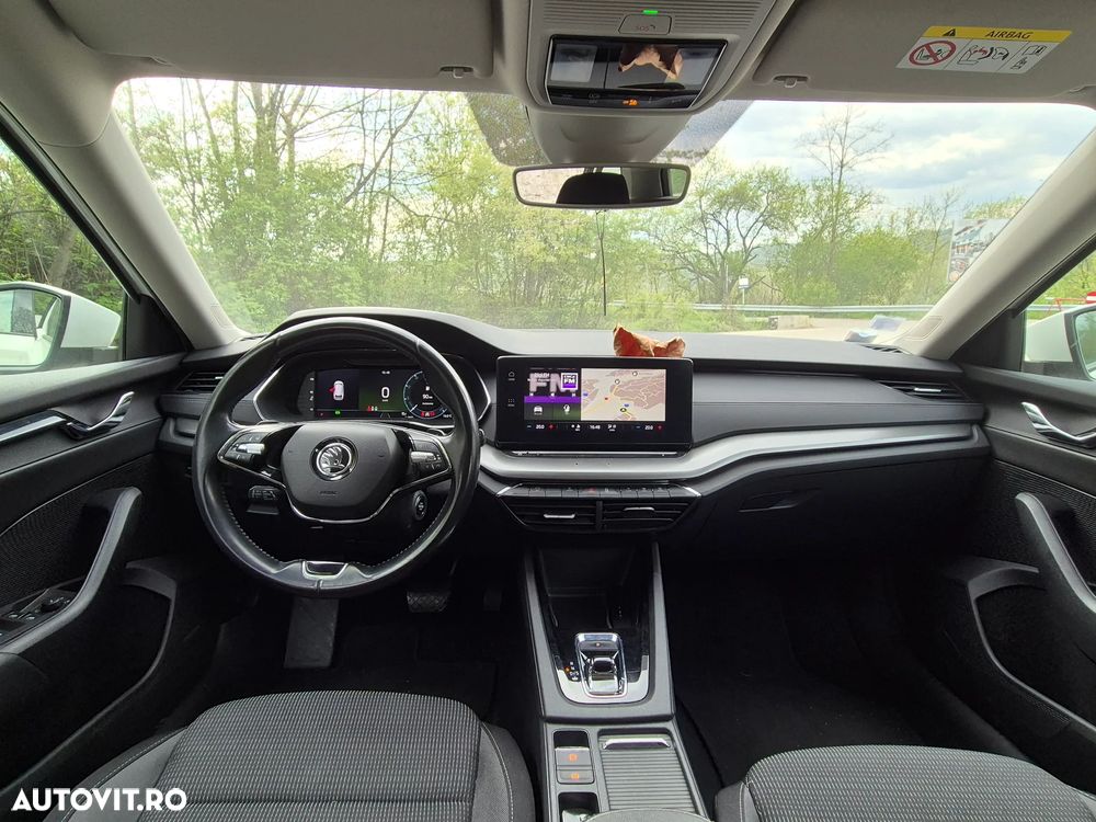 Skoda Octavia 2.0 TDI DSG Exclusive Plus - 10