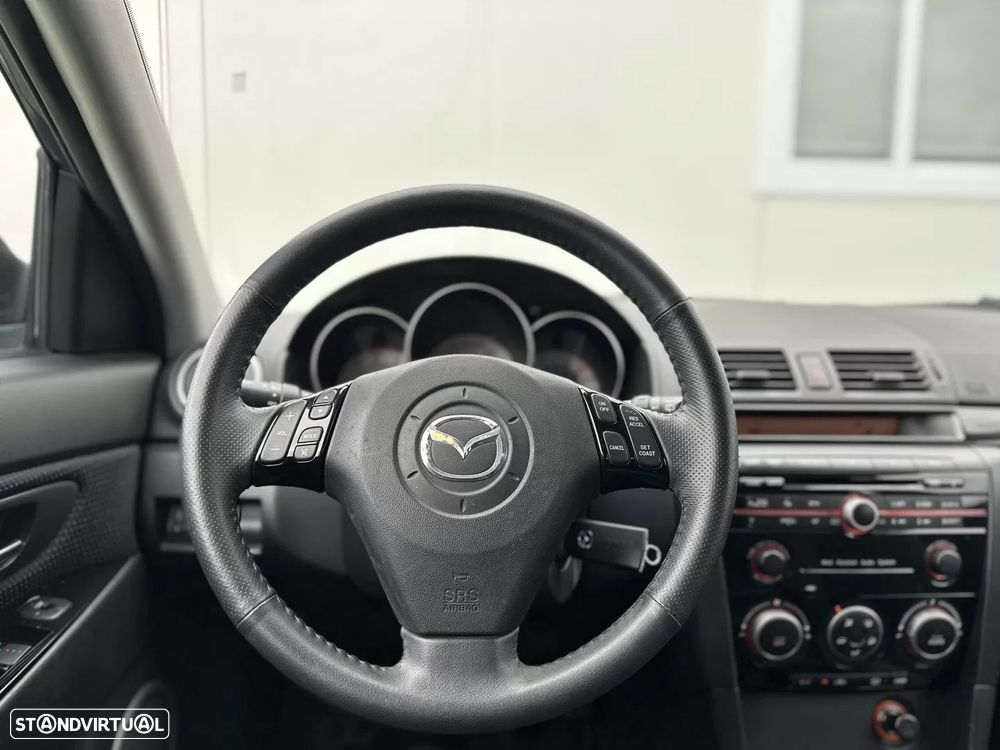 Mazda 3 Hatchback MZ-CD 1.6 Exclusive - 17