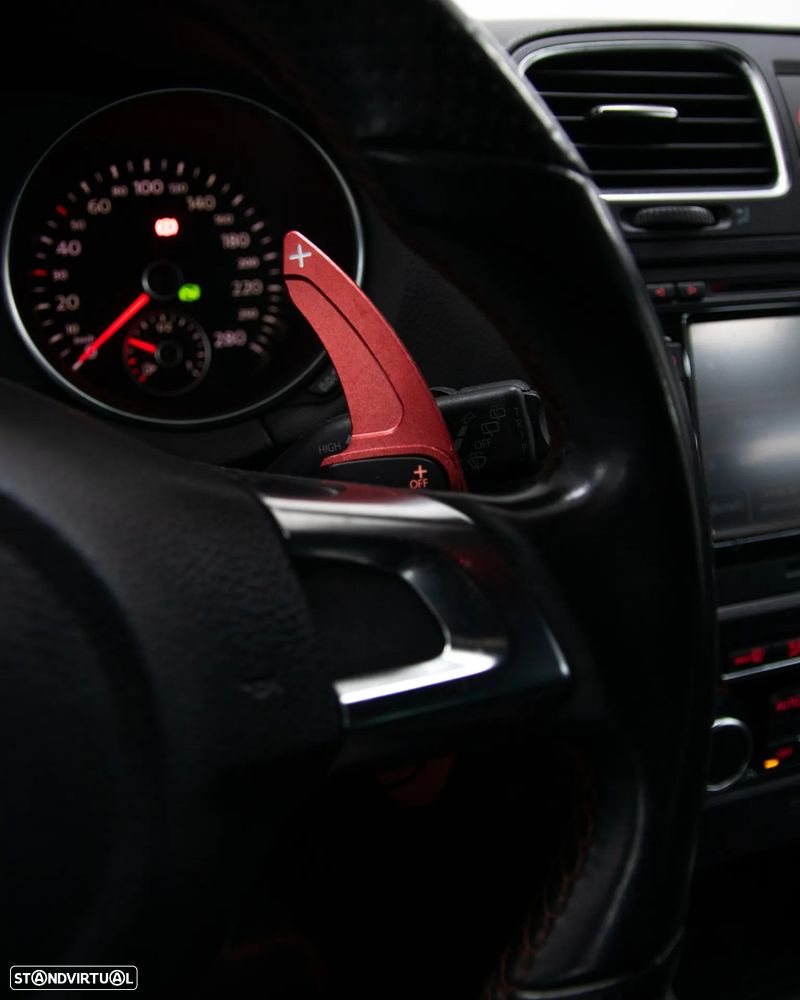 VW Golf 2.0 TSi GTI DSG - 36